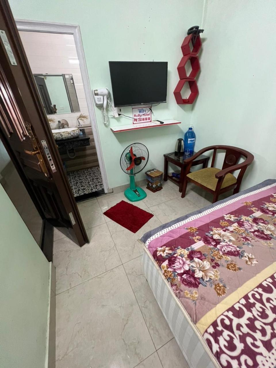 Ruby Hostel Ha Giang Exterior photo