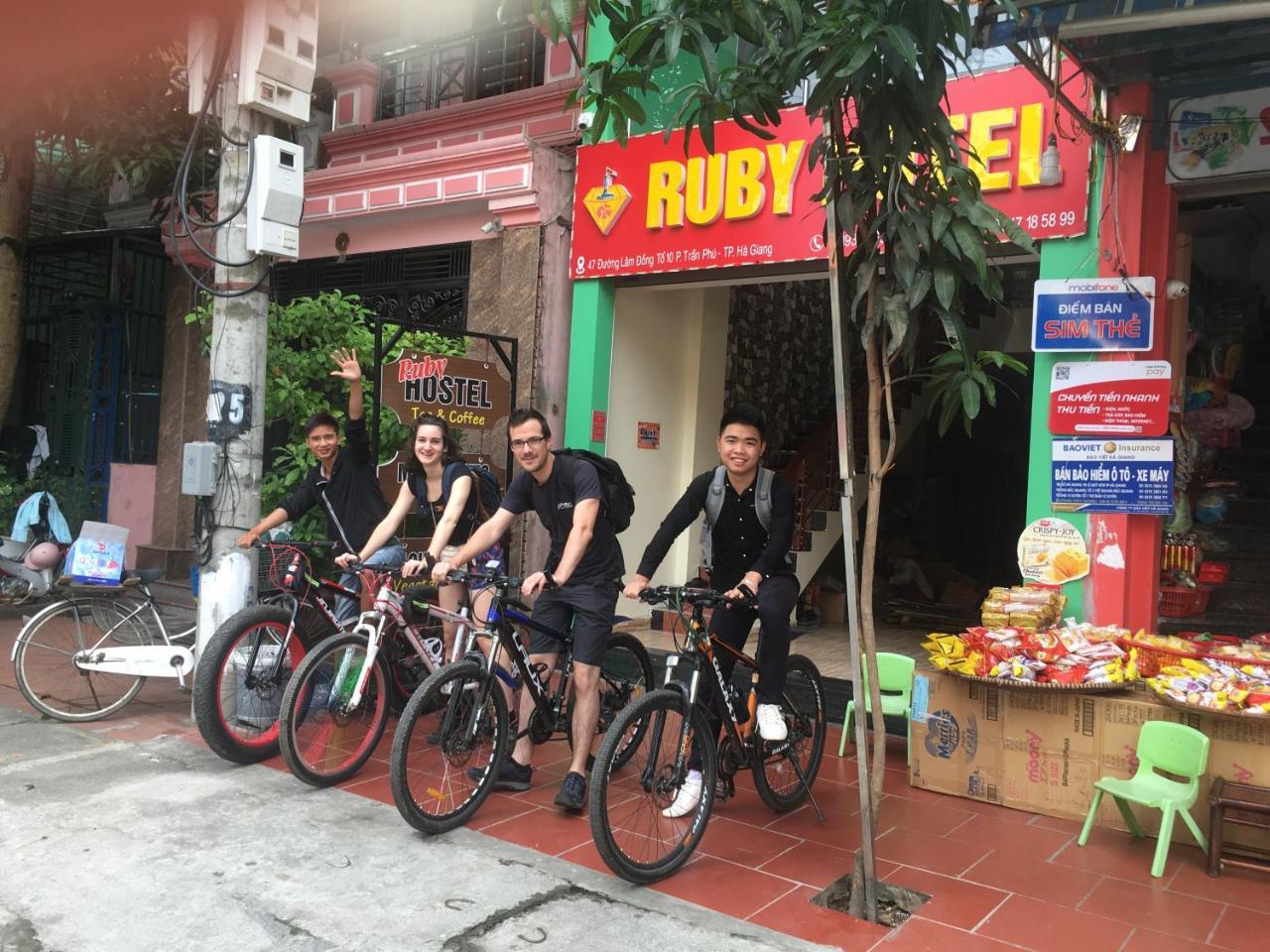 Ruby Hostel Ha Giang Exterior photo